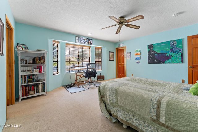 30300 Piebald Court, Tehachapi, CA 93561