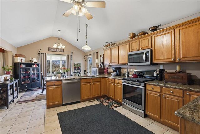 6528 Tumbleweed Lane, Schererville, IN 46375