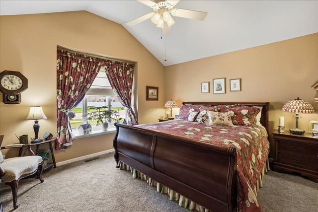 6528 Tumbleweed Lane, Schererville, IN 46375