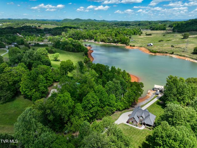 278 Candy Creek Private Drive, Blountville, TN 37617