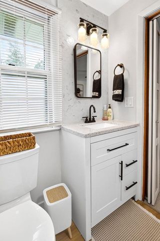 700 E LINDBERGH STREET, Appleton, WI 54911