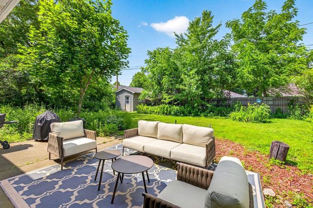 700 E LINDBERGH STREET, Appleton, WI 54911