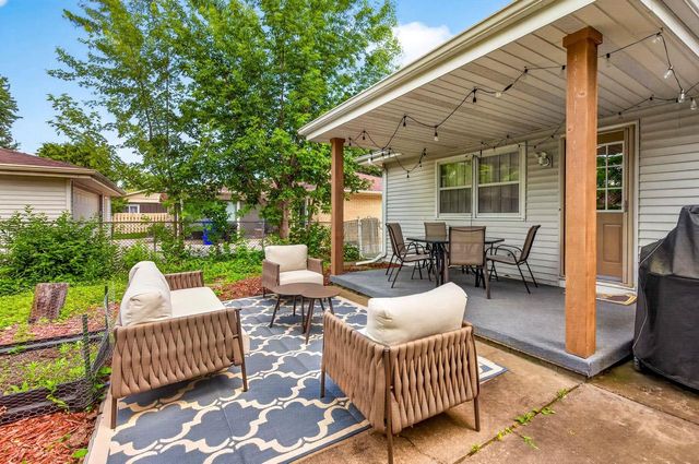 700 E LINDBERGH STREET, Appleton, WI 54911