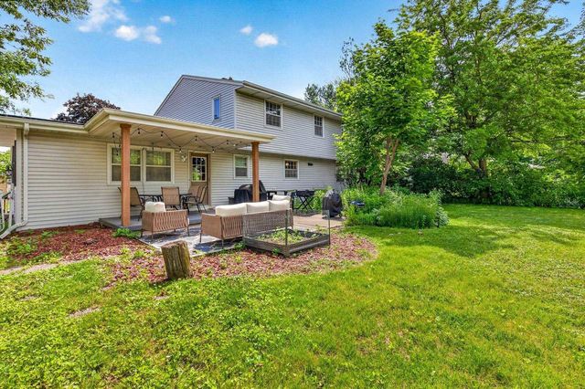 700 E LINDBERGH STREET, Appleton, WI 54911