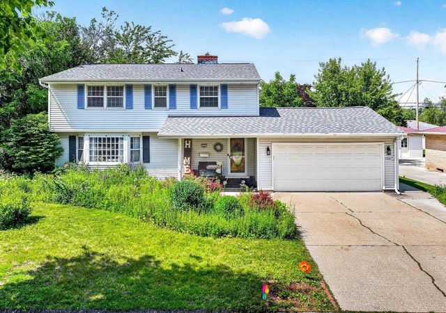 700 E LINDBERGH STREET, Appleton, WI 54911