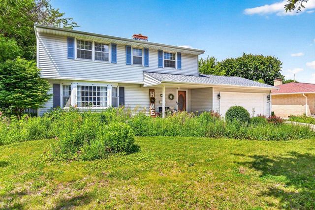 700 E LINDBERGH STREET, Appleton, WI 54911