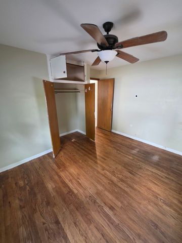 102 N Berteau Avenue, Bartlett, IL 60103