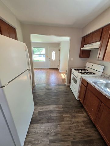 102 N Berteau Avenue, Bartlett, IL 60103