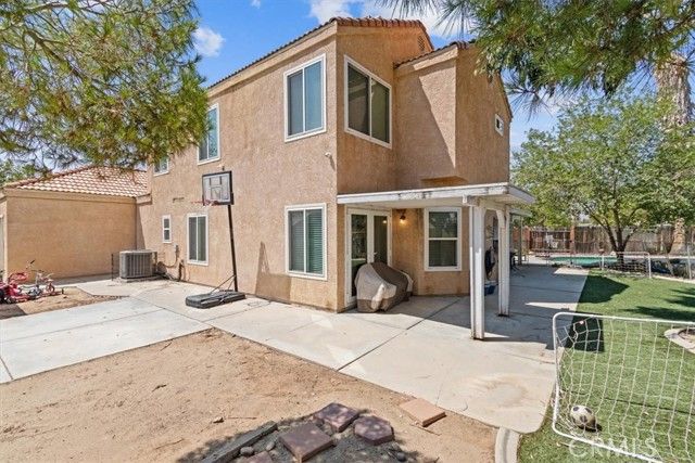 4023 Lexington Court, Palmdale, CA 93552