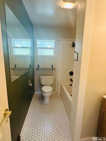 1605 Central Avenue, Lovelock, NV 89419