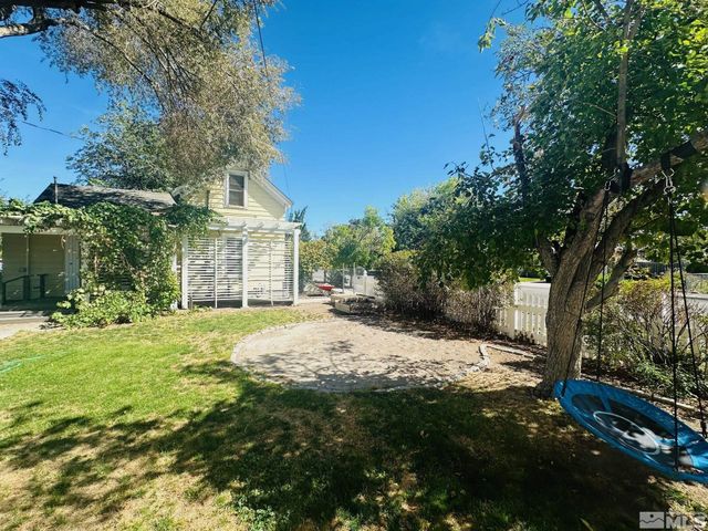 1605 Central Avenue, Lovelock, NV 89419