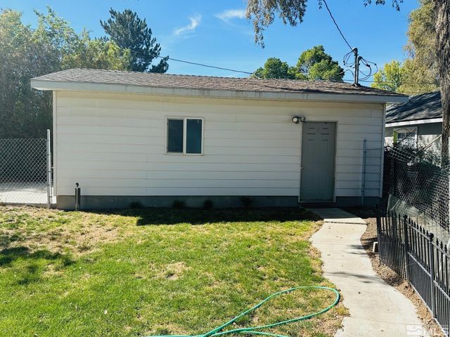 1605 Central Avenue, Lovelock, NV 89419