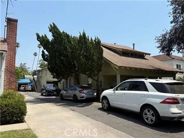 92 N Allen, Pasadena, CA 91106