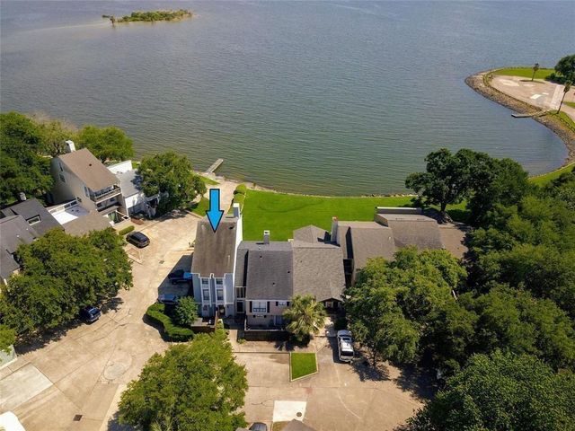 1911 Clipper Court, Willis, TX 77318