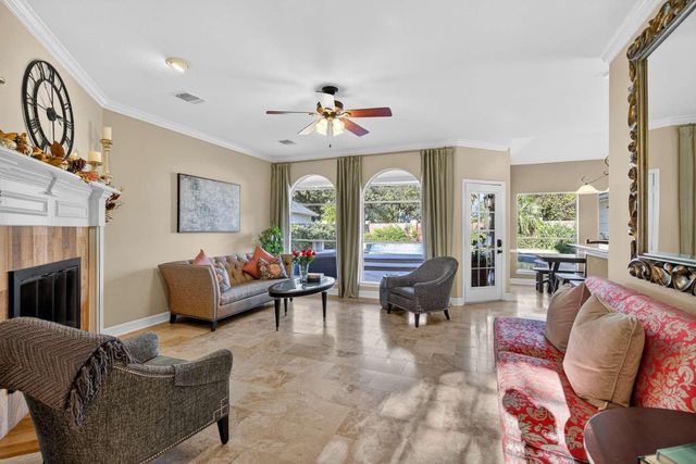 6515 Lussier Drive, Sugar Land, TX 77479