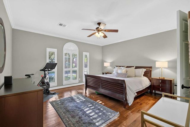 6515 Lussier Drive, Sugar Land, TX 77479