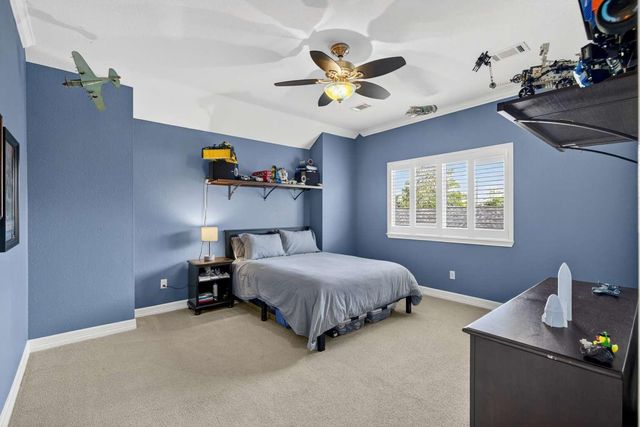 6515 Lussier Drive, Sugar Land, TX 77479