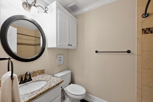 6515 Lussier Drive, Sugar Land, TX 77479