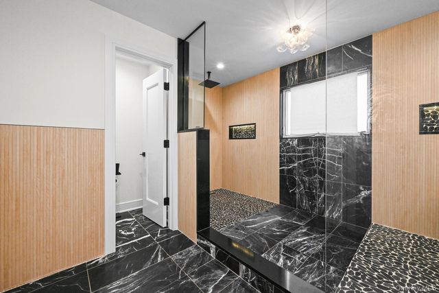 36 Foster Lane, Westbury, NY 11590