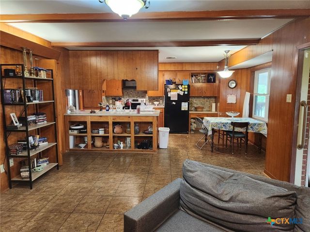 306 Dover Street, Victoria, TX 77905