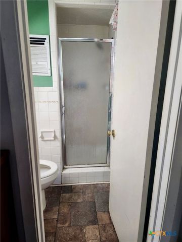 306 Dover Street, Victoria, TX 77905