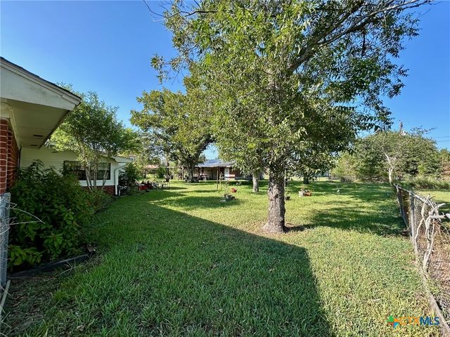 306 Dover Street, Victoria, TX 77905