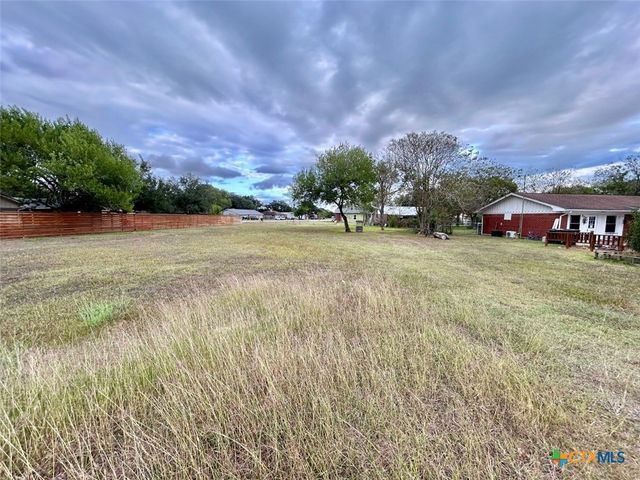 306 Dover Street, Victoria, TX 77905