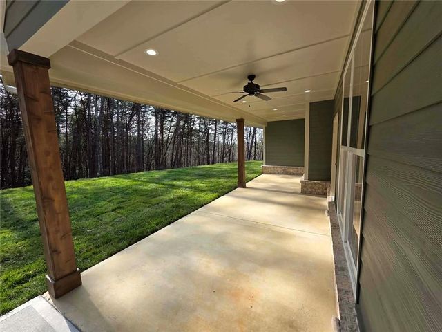 352 Oak W Trace, Jasper, GA 30143