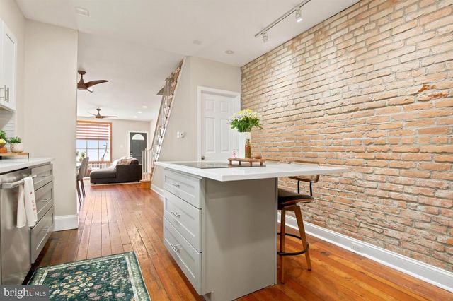 118 HERMIT ST, Philadelphia, PA 19127