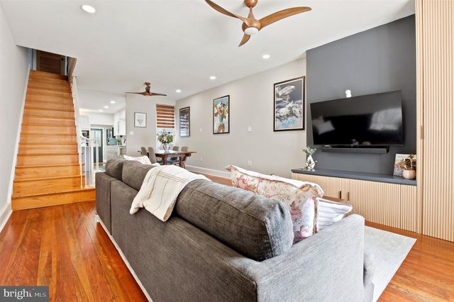 118 HERMIT ST, Philadelphia, PA 19127