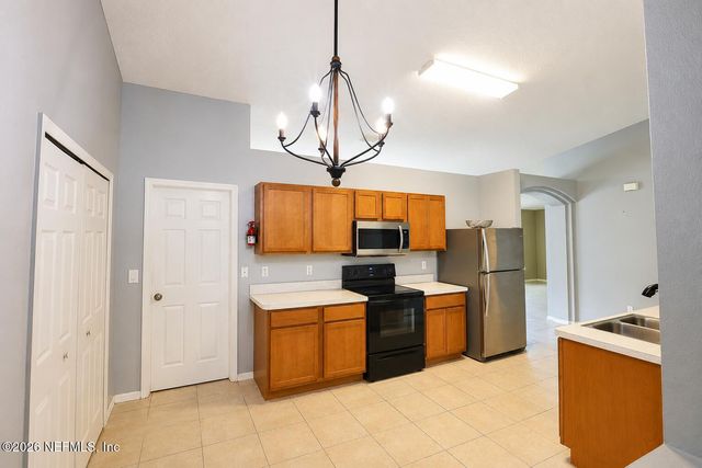 35 BELLEAIRE Drive, Palm Coast, FL 32137