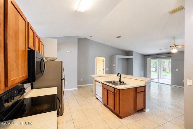 35 BELLEAIRE Drive, Palm Coast, FL 32137