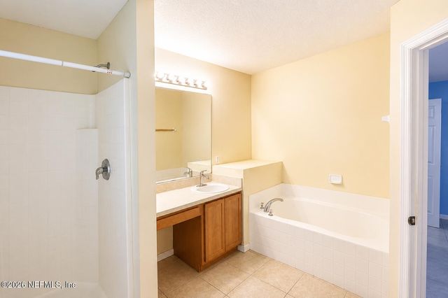 35 BELLEAIRE Drive, Palm Coast, FL 32137