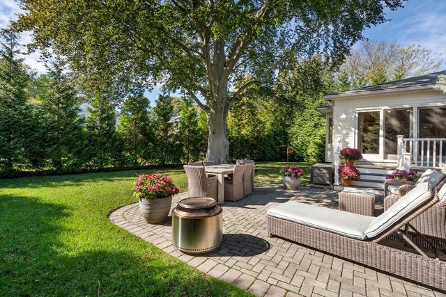 59 Deborah Road, Newton, MA 02459