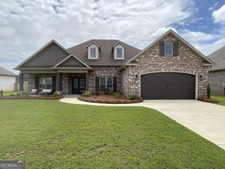 127 Woodwinds Court, Kathleen, GA 31047