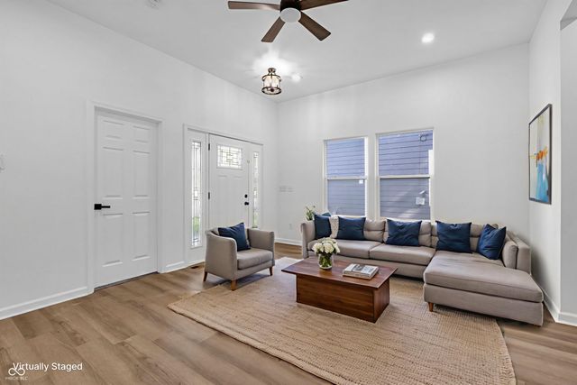 815 Cottage Avenue, Indianapolis, IN 46203