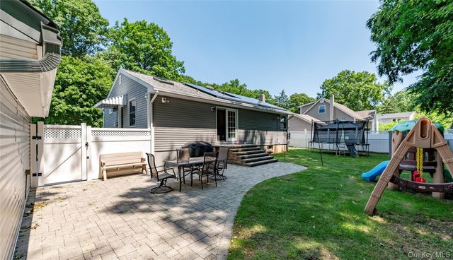 5 Nelson Place, Nanuet, NY 10954