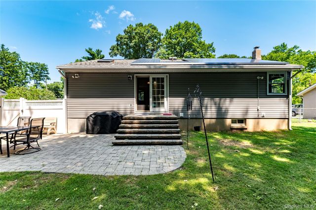 5 Nelson Place, Nanuet, NY 10954