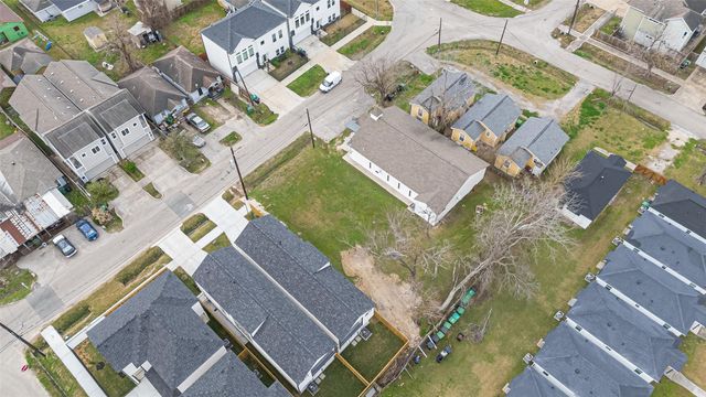 0 Nichols, Houston, TX 77020