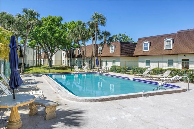 9105 W HILLSBOROUGH AVENUE I102, Tampa, FL 33615