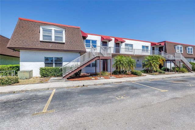 9105 W HILLSBOROUGH AVENUE I102, Tampa, FL 33615