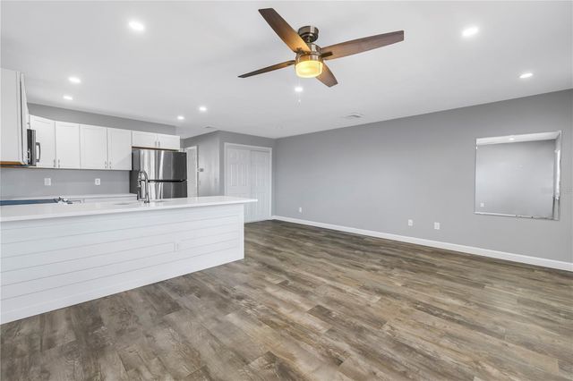 9105 W HILLSBOROUGH AVENUE I102, Tampa, FL 33615