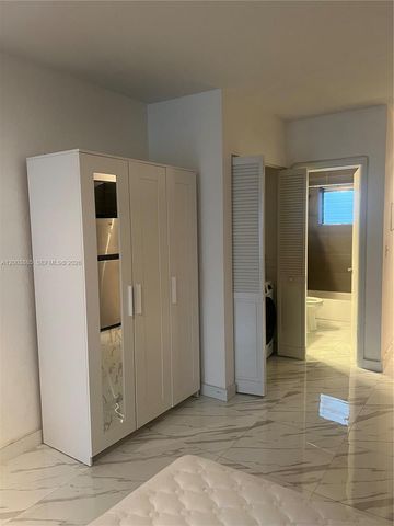 1611 West Ave 12, Miami Beach, FL 33139