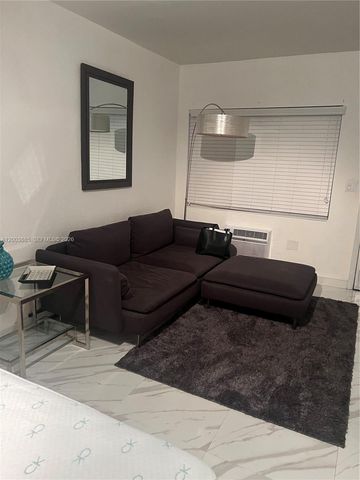 1611 West Ave 12, Miami Beach, FL 33139