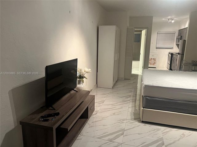 1611 West Ave 12, Miami Beach, FL 33139