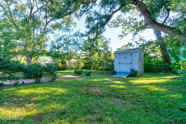 611 Parque Drive, Ormond Beach, FL 32174