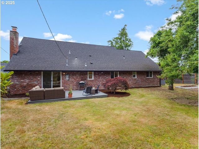 765 Sw 136TH Ave, Beaverton, OR 97005