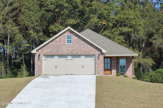 80 Meadow Breeze Road, Sumrall, MS 39482