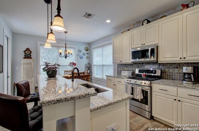 520 MONARCH, Canyon Lake, TX 78133