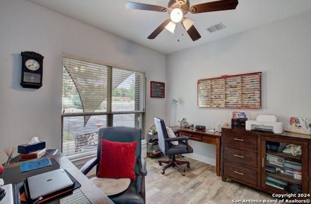 520 MONARCH, Canyon Lake, TX 78133